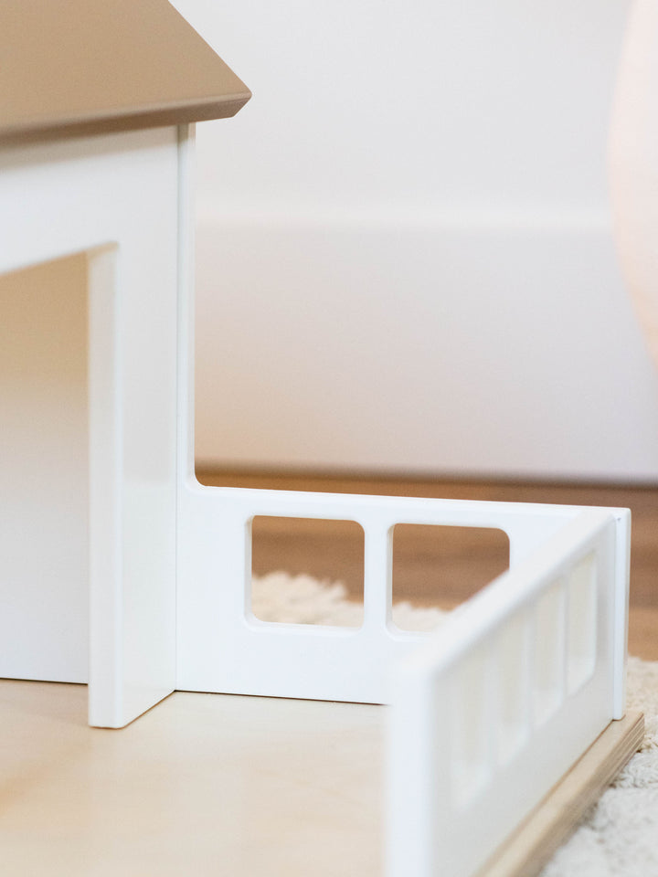 Cozy Cottage Dollhouse | Furnished