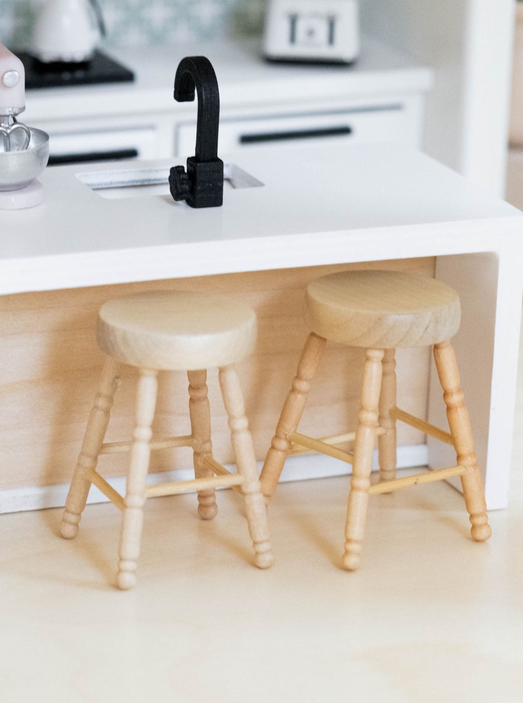 Classic Barstool | Natural Wood