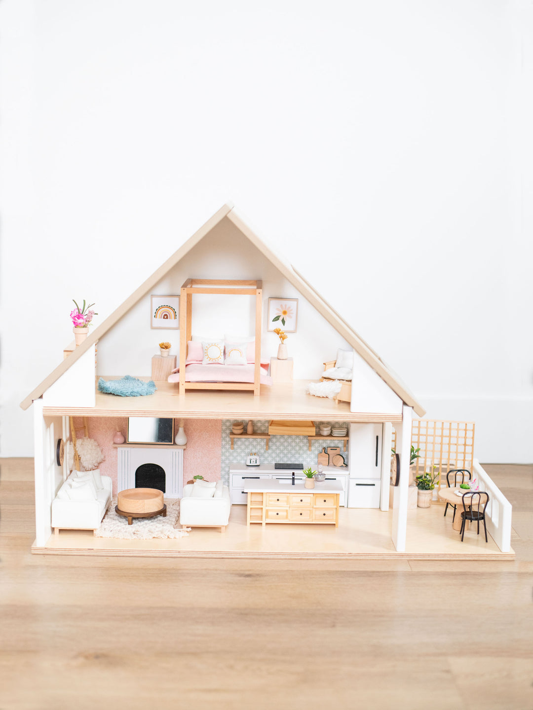 Cozy Cottage Dollhouse | Unfurnished