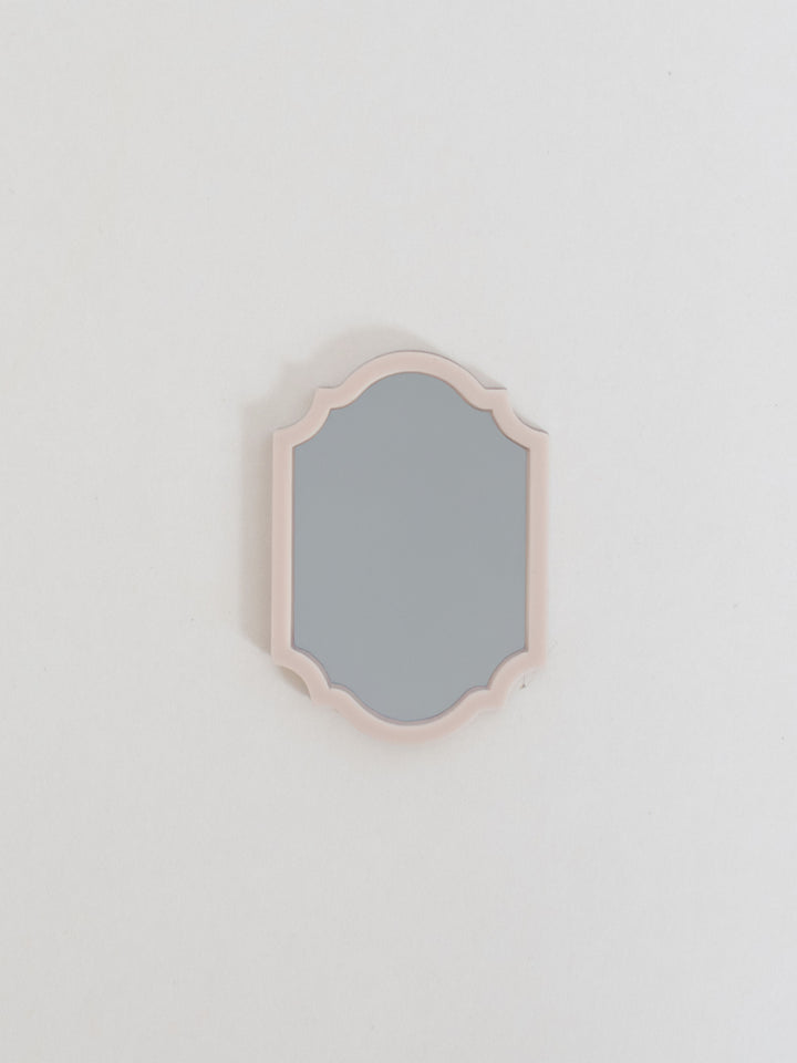 Dolly Mirror Collection
