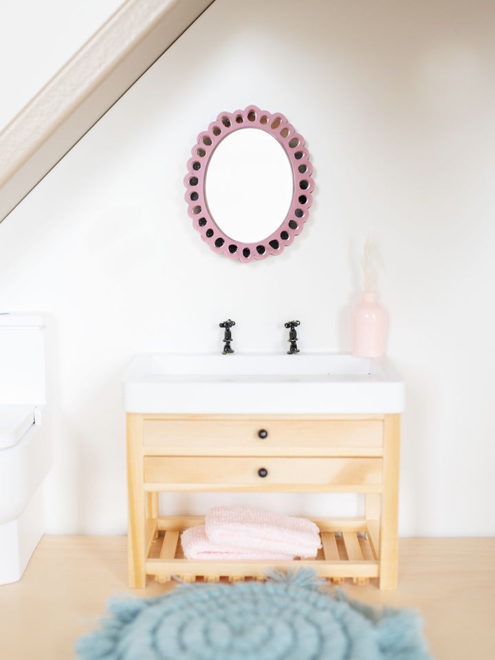 Dolly Mirror Collection