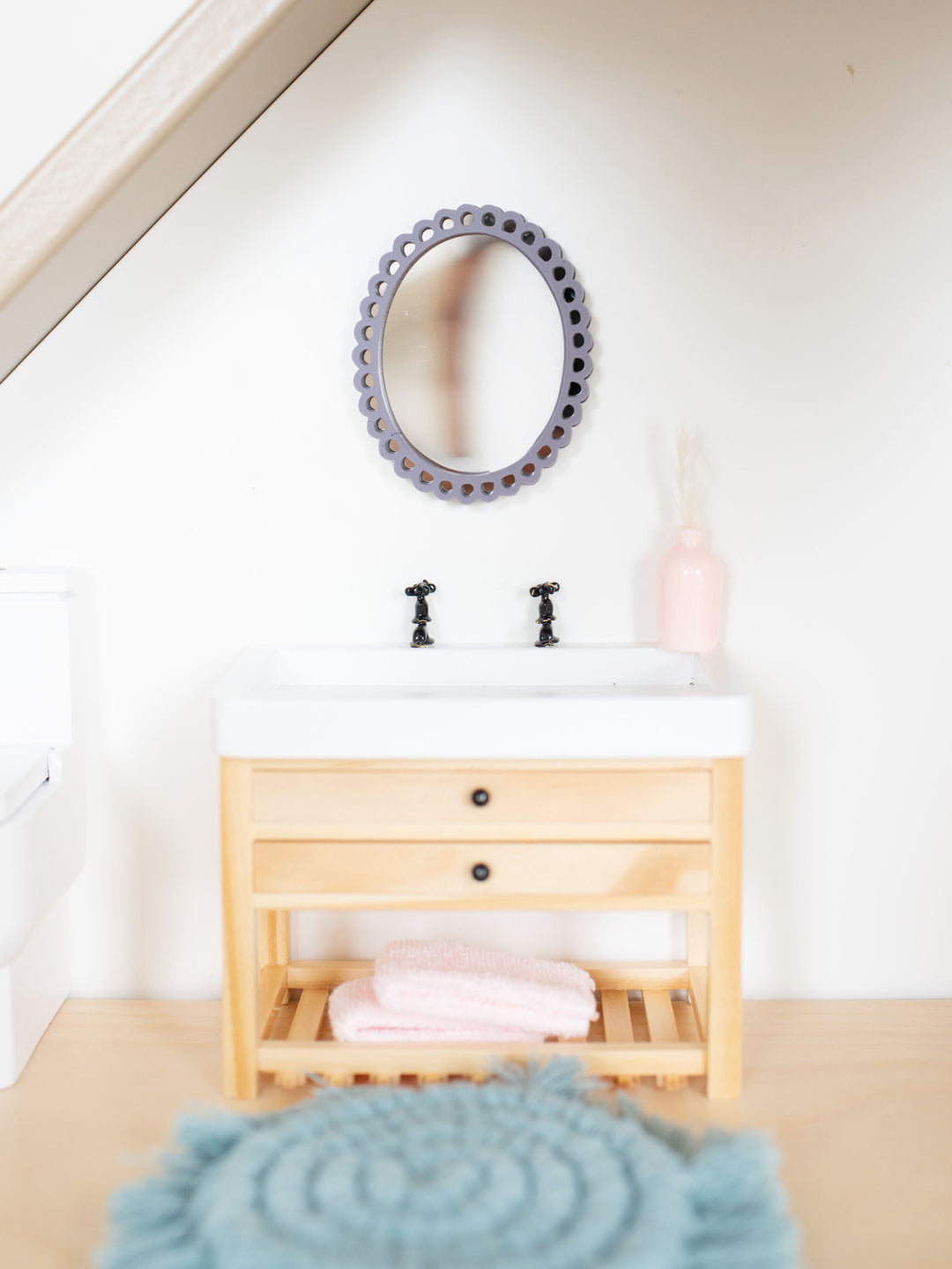 Dolly Mirror Collection