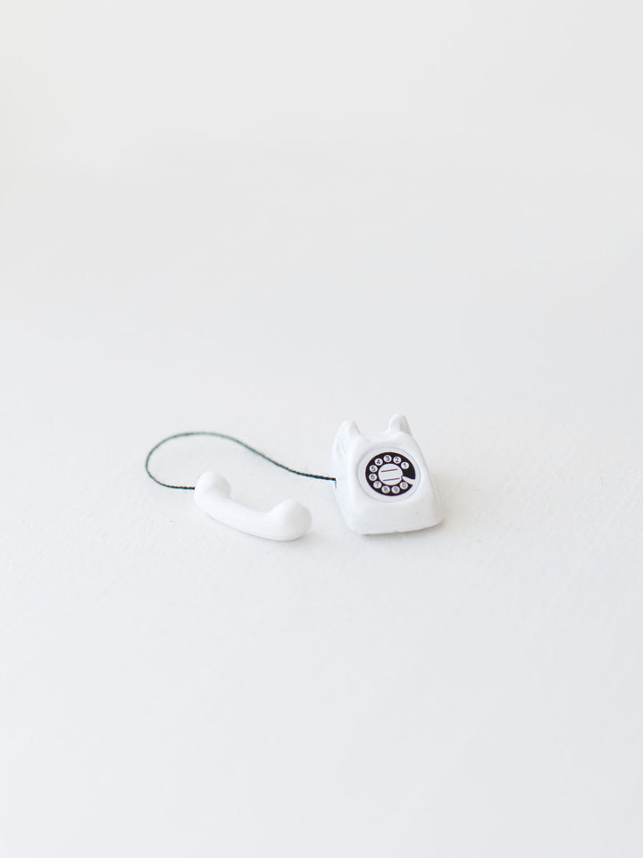 Tabletop Rotary Phone | White
