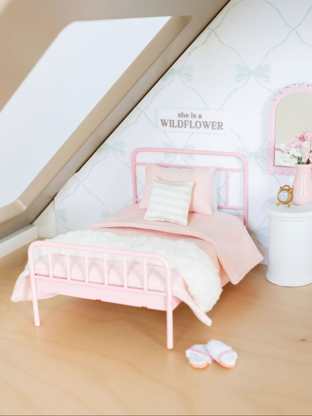Rosalie Pink Metal Bed | Dollhouse Miniature Furniture