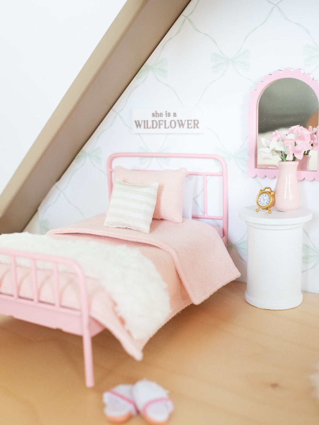 Rosalie Pink Metal Bed | Dollhouse Miniature Furniture