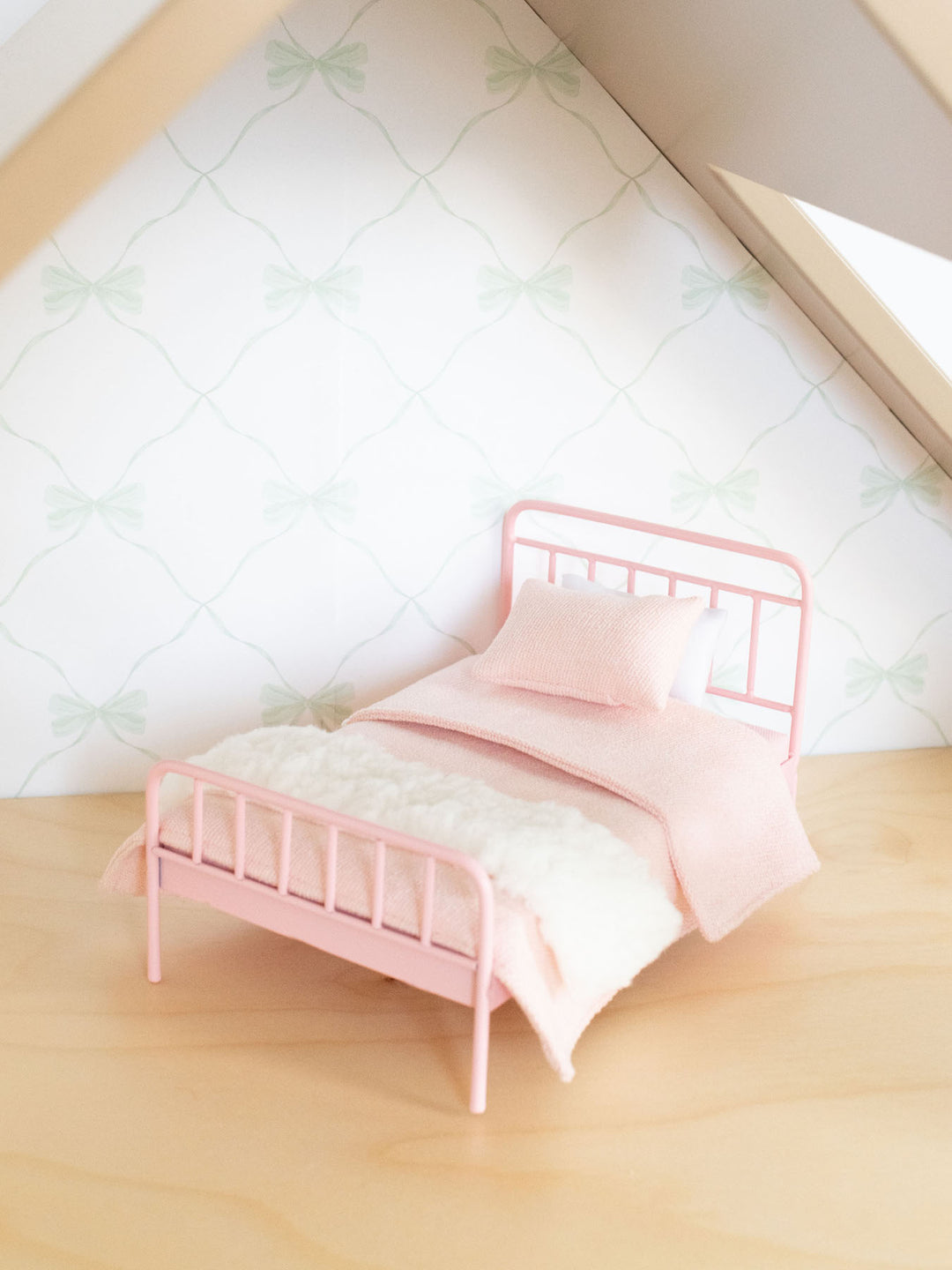 Rosalie Pink Metal Bed | Dollhouse Miniature Furniture