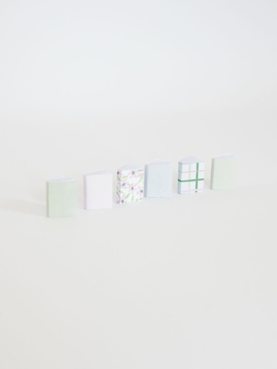 Bloom Book Set | Dollhouse Miniature Accessories &amp; Decor