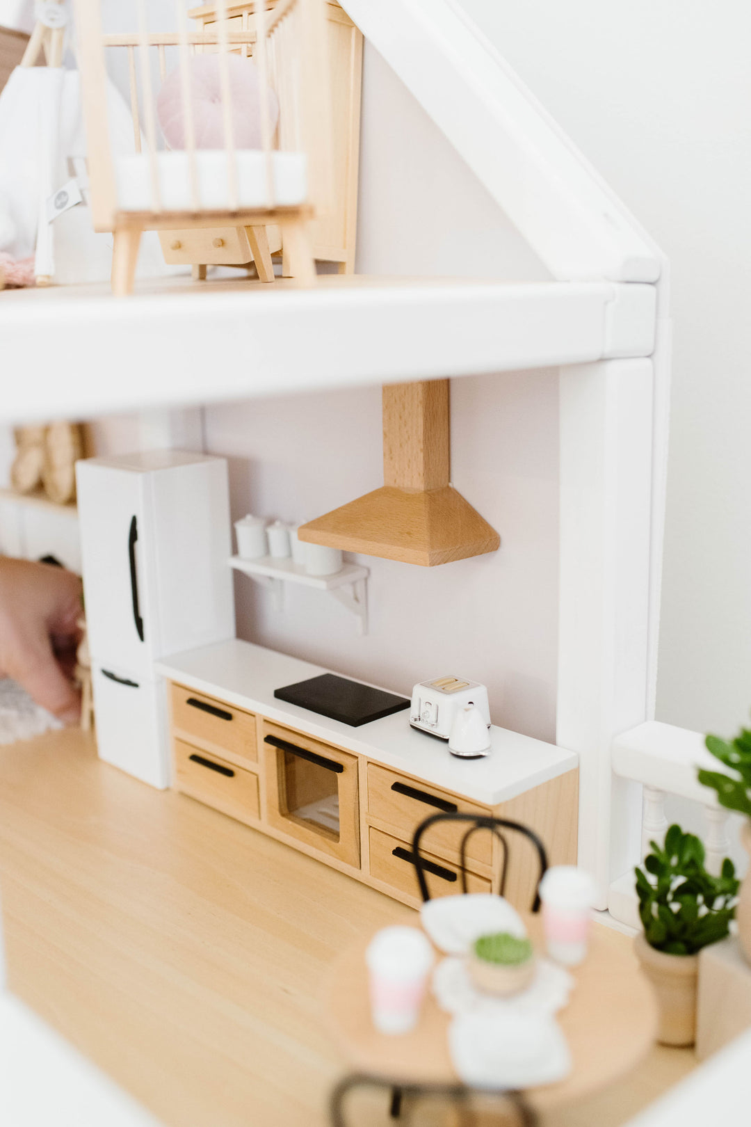 *PRE-ORDER* Modern Straight Kitchen Base Cabinets + Cooktop + Oven | Natural Wood