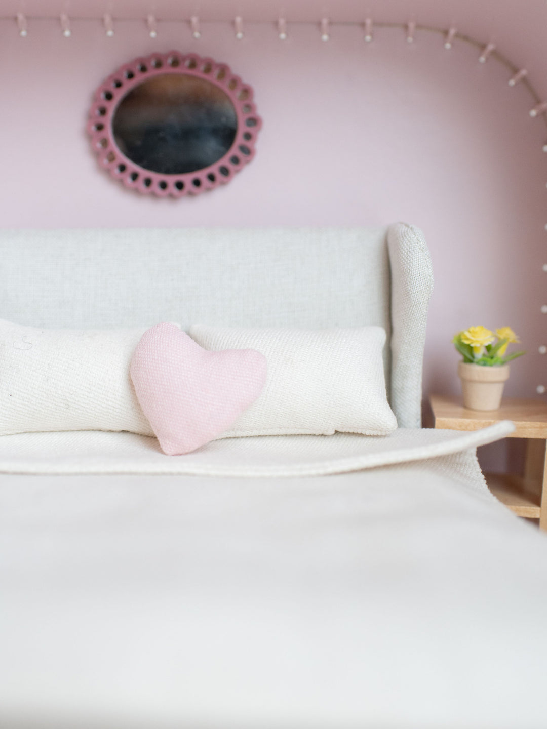 Heart Accent Pillow | Pink