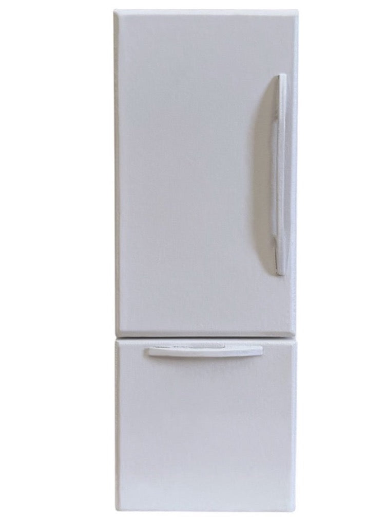 *FLAWED* Refrigerator | White with White Hardware